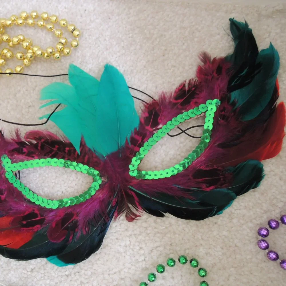 Mardi Gras Masks Beads LOT 24 Necklaces + 2 Bourbon Street Party Masks NEW